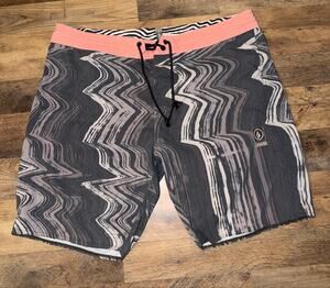 Volcom men’s board shorts